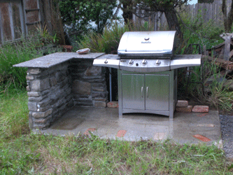 Outdoor kitchen/ BBQ